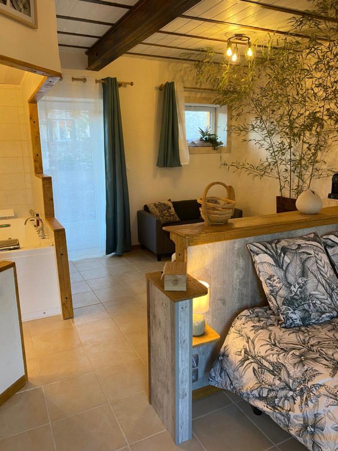 L'Anagramme, Chambres, Table D'Hotes Et Gite Pour Adultes, Naturistes Ou Non ! Cindre Exterior photo