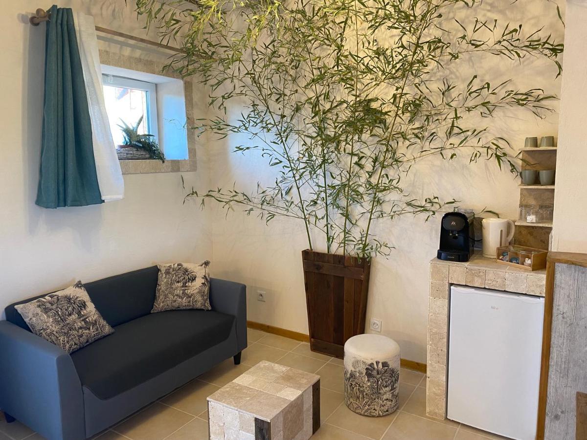 L'Anagramme, Chambres, Table D'Hotes Et Gite Pour Adultes, Naturistes Ou Non ! Cindre Exterior photo